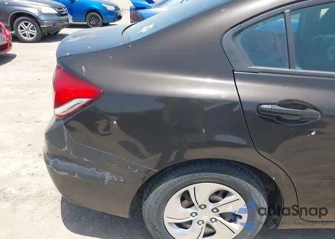 2013 Honda Civic Lx z USA, uszkodzony, nr VIN 2HGFB2F52DH546997